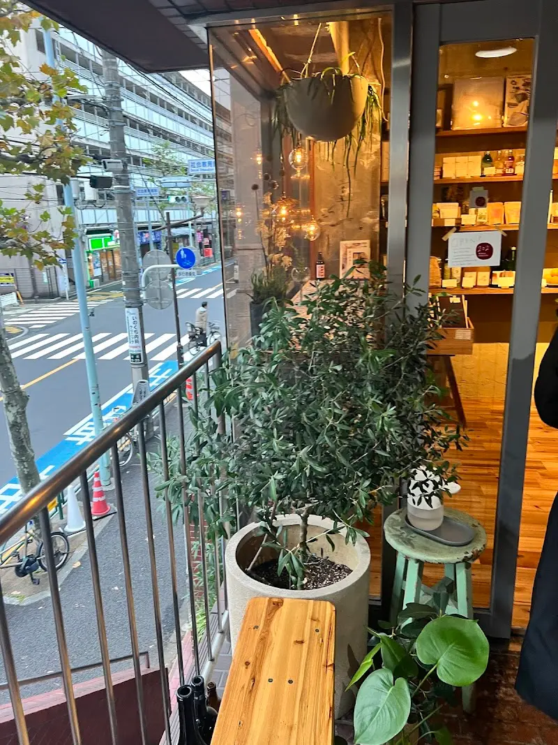 202 WINE＆GROCERYの写真