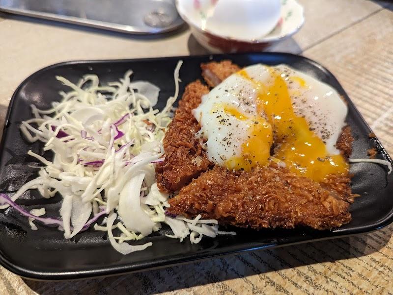 立呑屋 佐々木の外観・店内写真