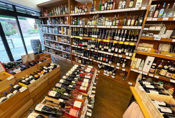 ワインショップ一力商店 蒲田【ワインラボ 世界各国約500種類】の写真