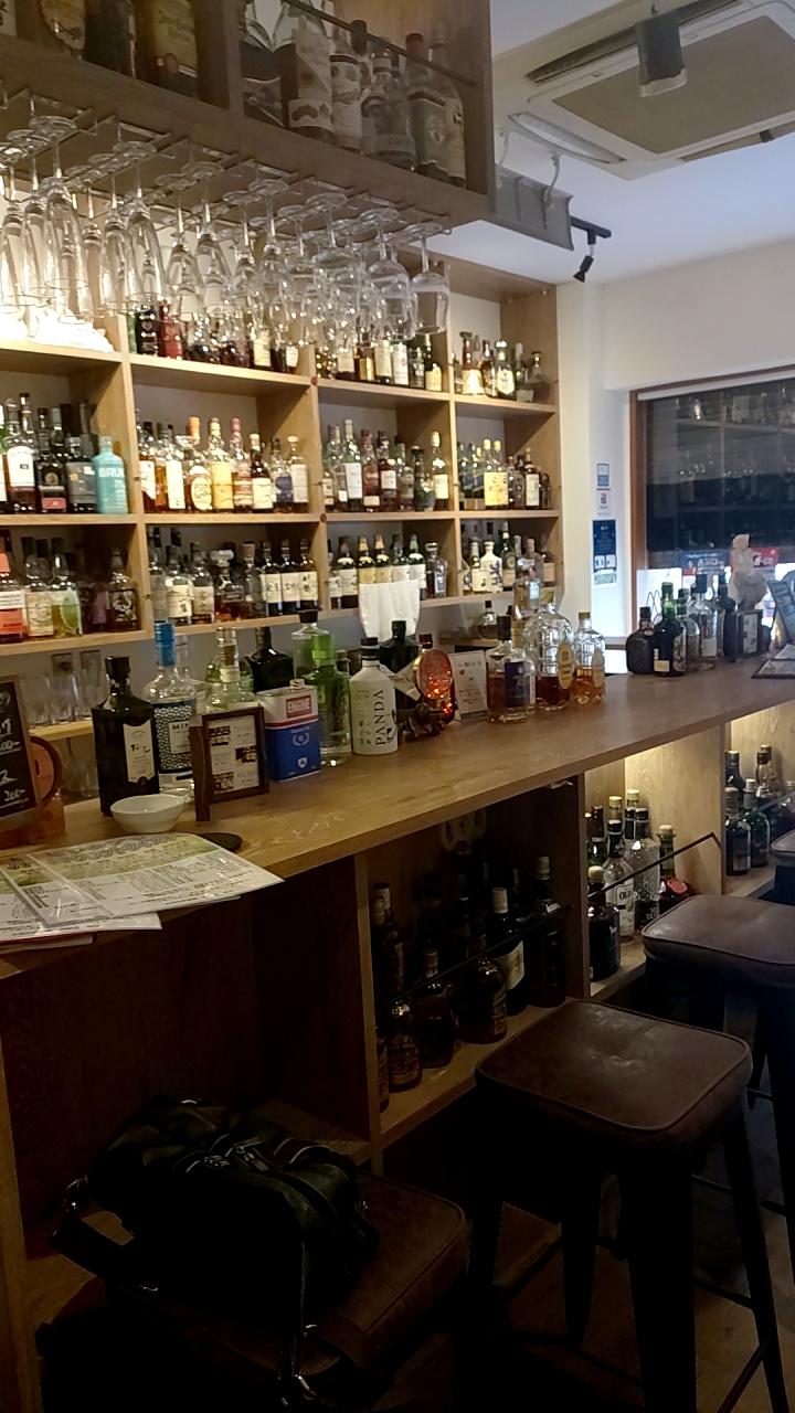 お酒の美術館 神田店 BAR LIQUOR MUSEUMの写真