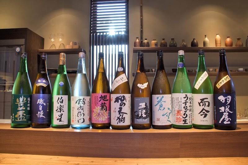 日本酒スタンド酛 田町店(仮)の写真