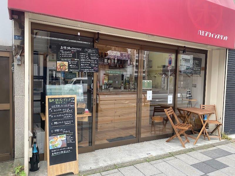 八王子ワインスタンドの外観・店内写真